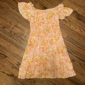 Floral pale pink off the shoulder ASTR dress, size small!